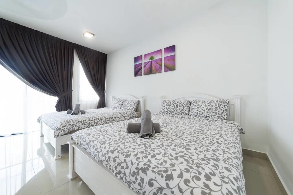 Studio Room Next To Sccc At Trefoil Setia Alam For 2-4 Pax Экстерьер фото