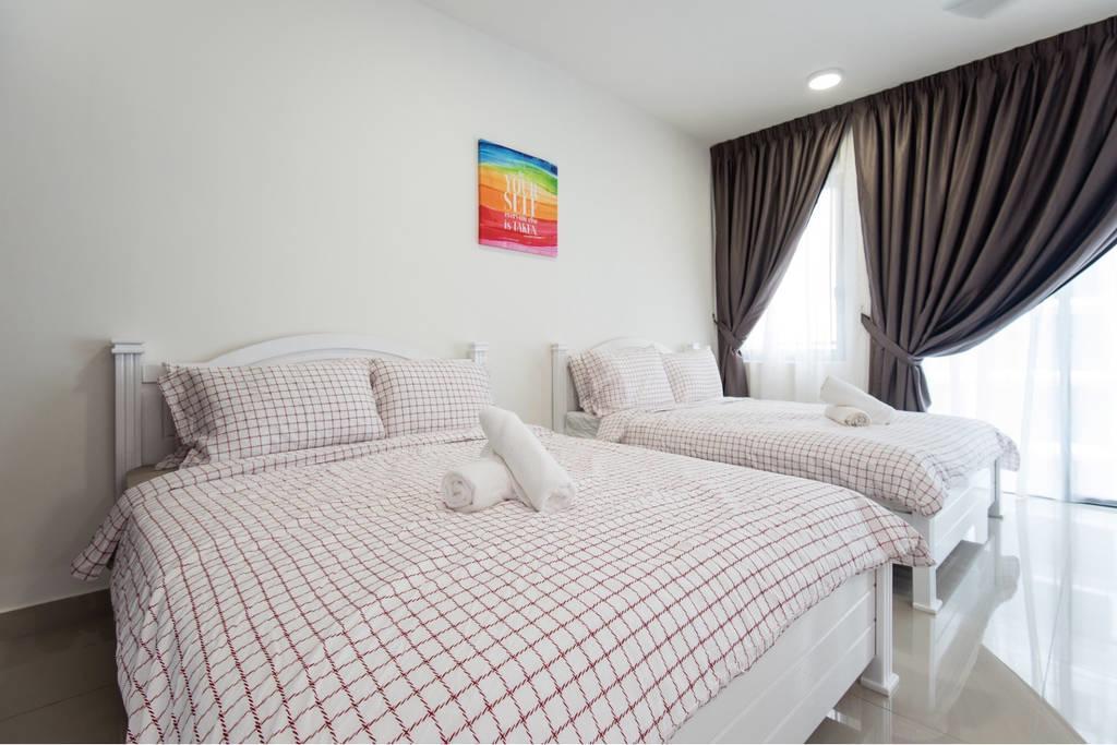 Studio Room Next To Sccc At Trefoil Setia Alam For 2-4 Pax Экстерьер фото